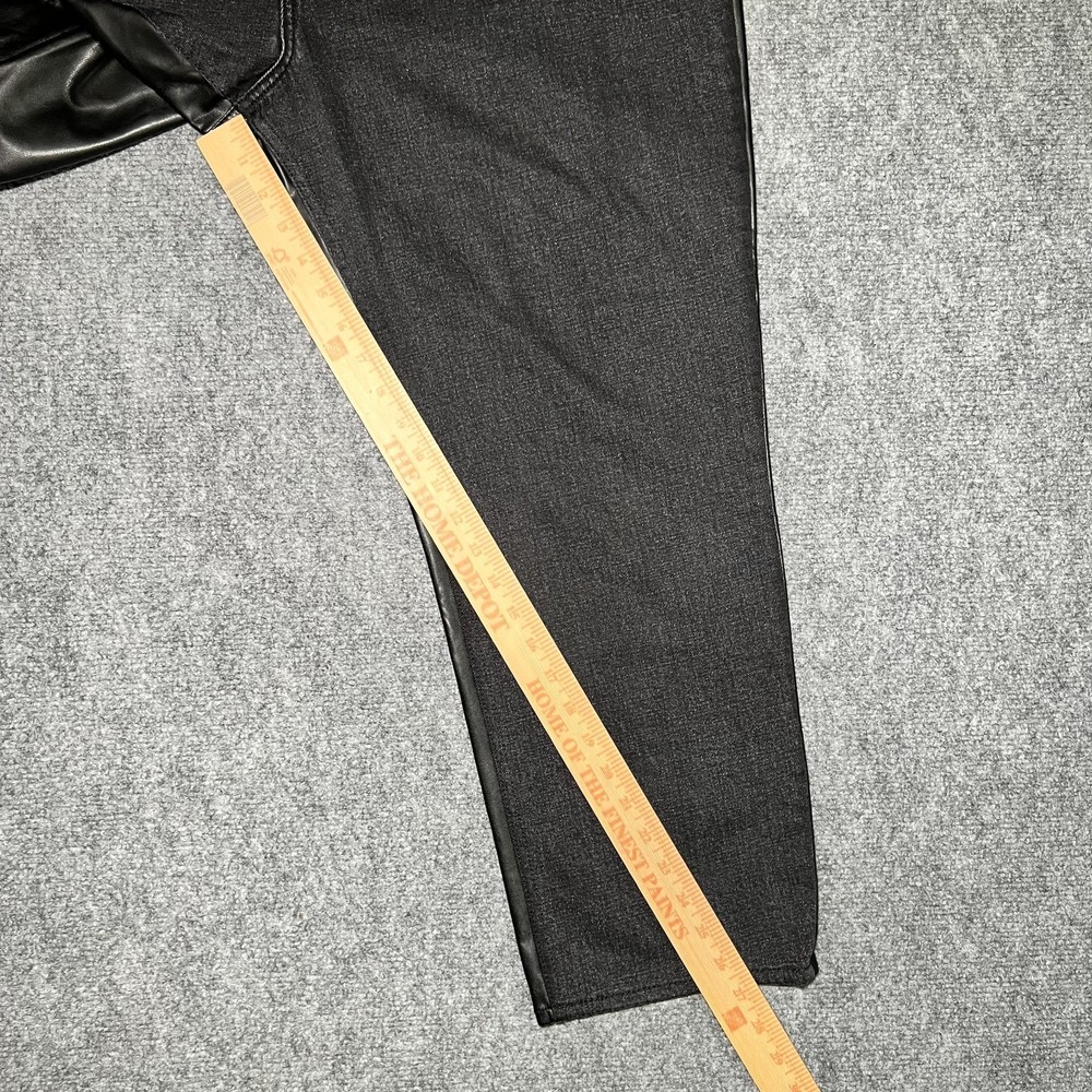 Abercrombie & Fitch‎ Ultra High Rise Ankle Straight Jeans Faux Leather 34/18R - Picture 8 of 12